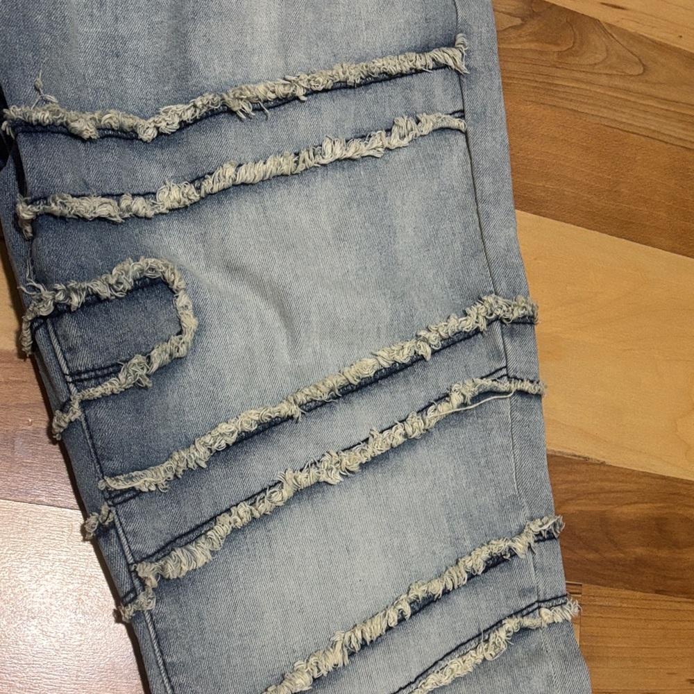 Men’s Fashion Nova Light Blue Distressed Flare Distressed Skinny Jeans, Sz 38 - Picture 7 of 7